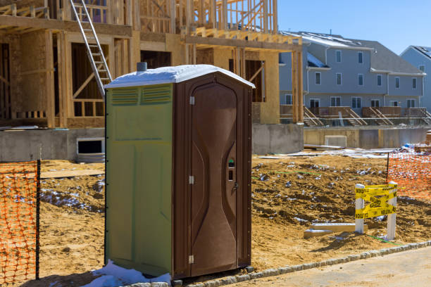 Portable Toilet Options We Offer in Las Quintas Fronterizas, TX